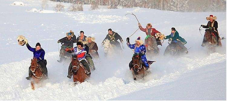 新疆旅游几月最美