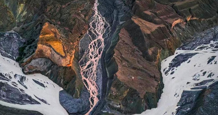 安集海大峡谷 安集海大峡谷