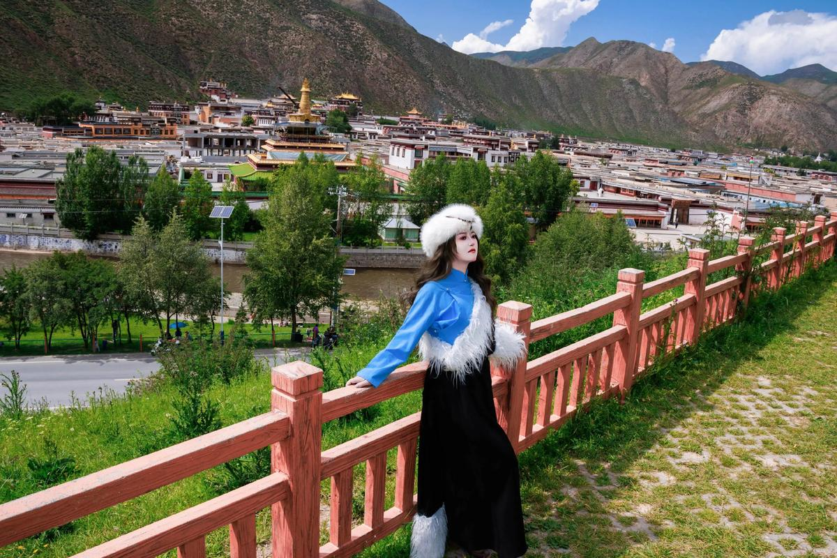 中亚2国（哈萨克斯坦·乌兹别克斯坦） 三飞一动9日游