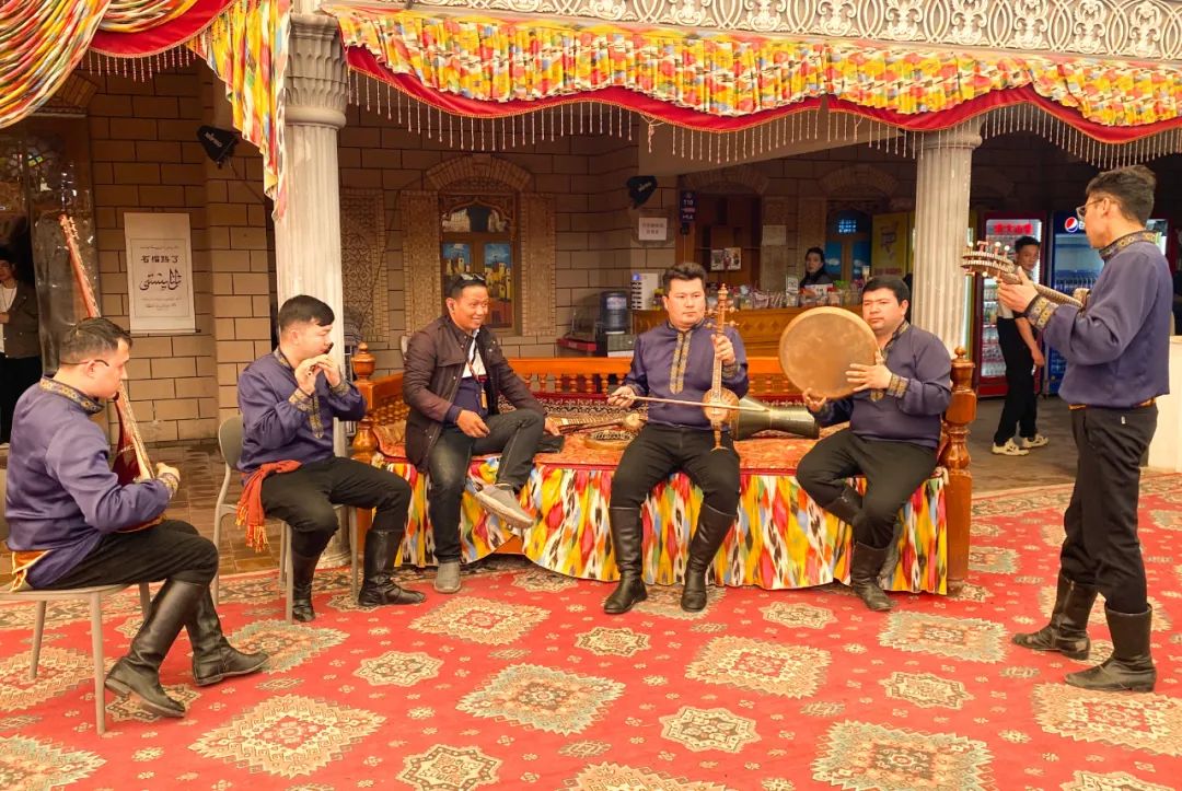 10月南疆，封神级的金色童话！乌鲁木齐起喀什止12日拼车小团，摄影师私藏的宝藏路线