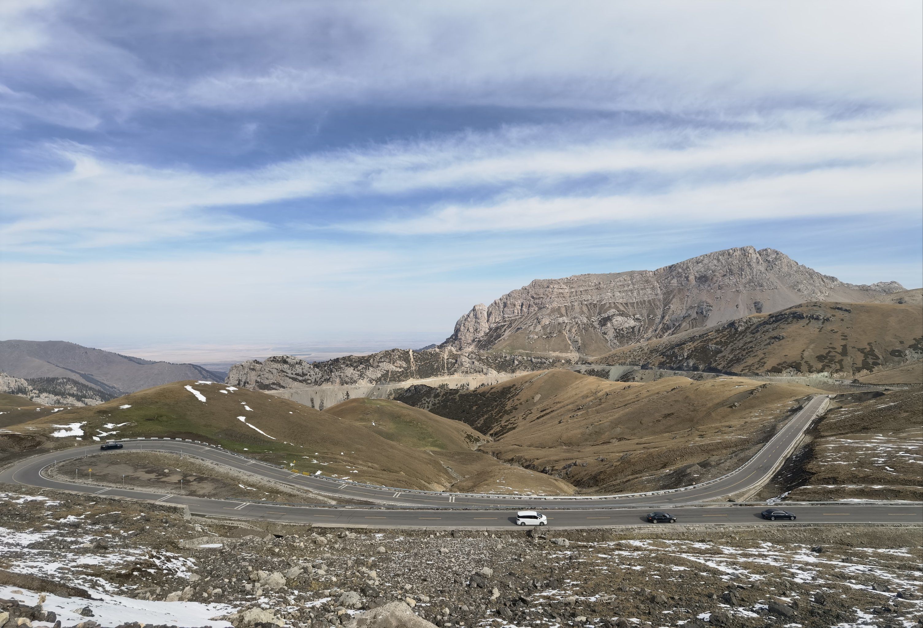 （2026版）成都出发！新疆伊犁10日环线，《独伊无二》6人小团全攻略：赛湖旅拍+自驾那拉提，附报名渠道！